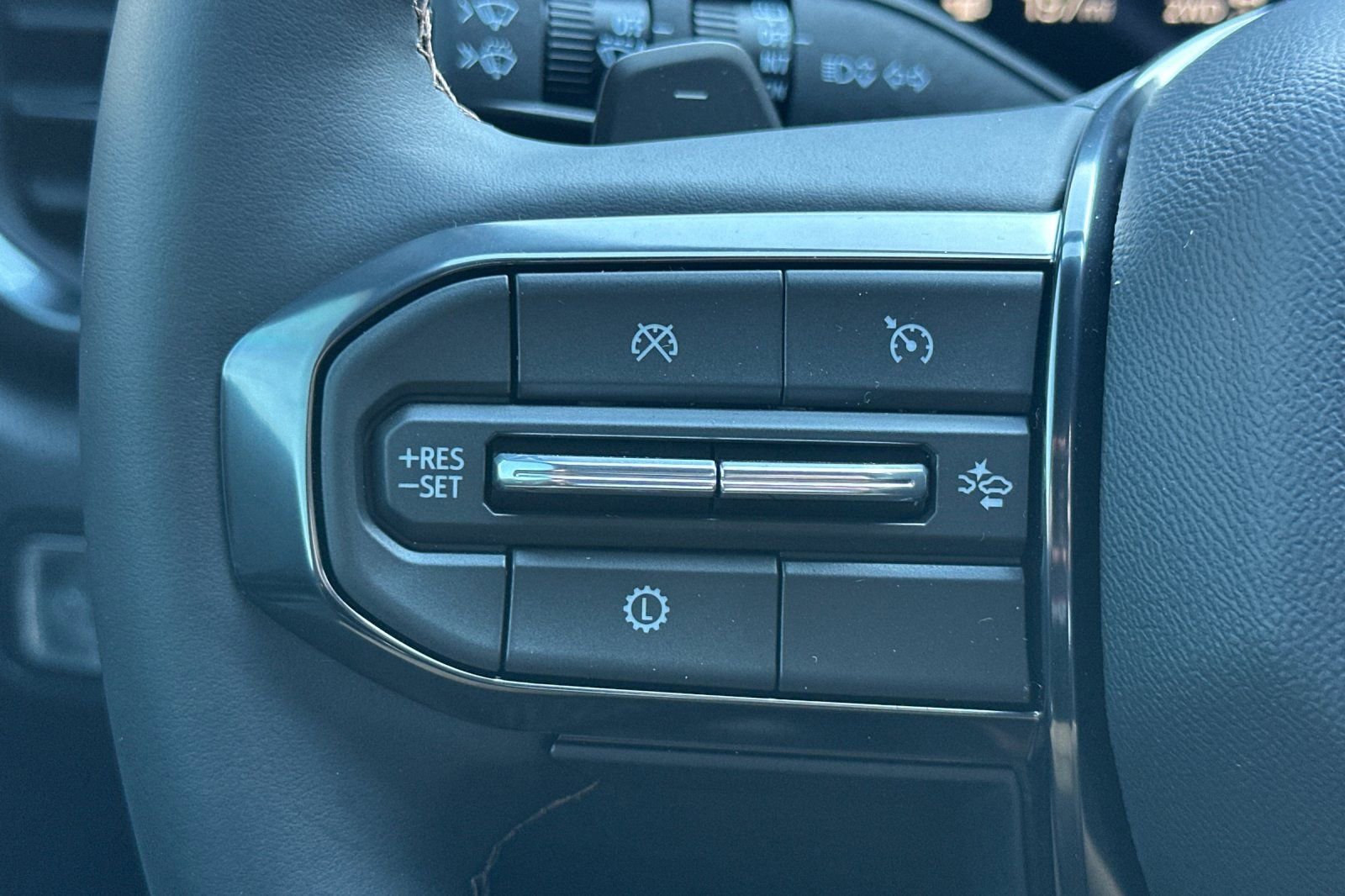 New 2026 GMC Terrain AT4 w/ Convenience Package III image 27