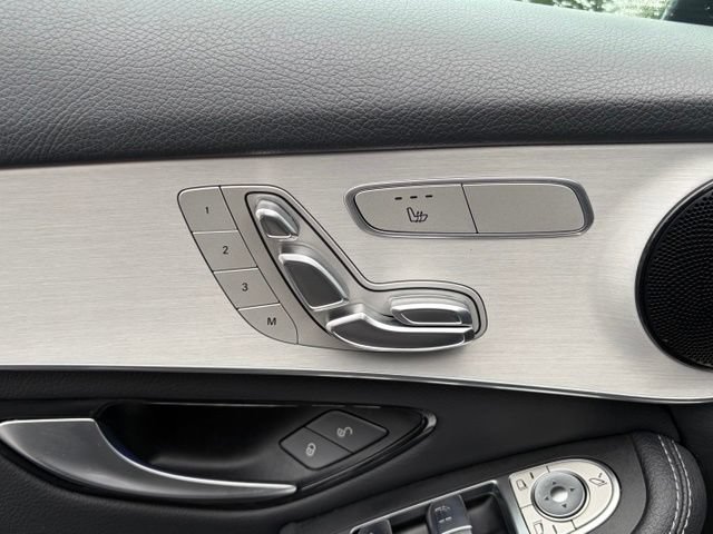 Used 2021 Mercedes-Benz GLC 300 4MATIC w/ AMG Line image 14