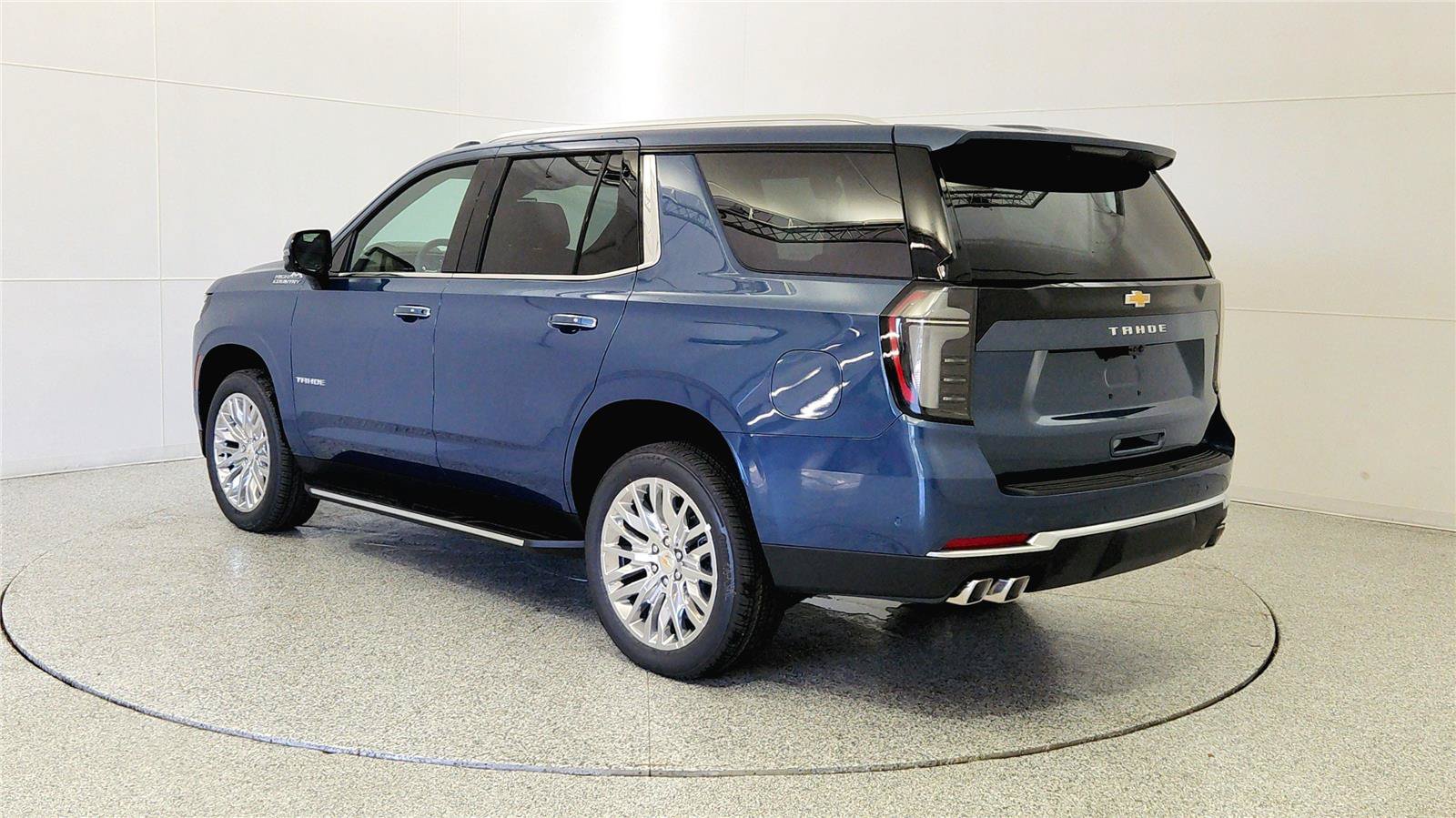 New 2026 Chevrolet Tahoe High Country w/ Sun And Tow Package AWD/4WD image 5