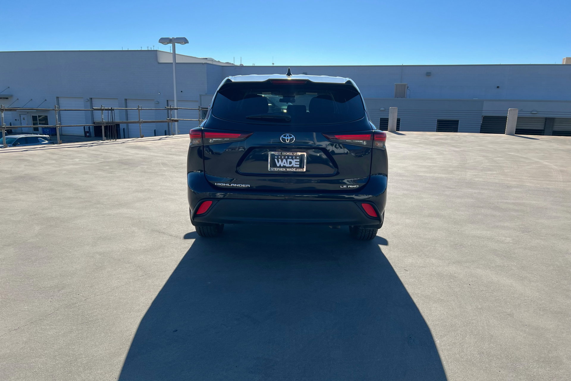 Used 2024 Toyota Highlander LE image 5