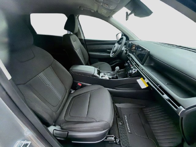 New 2026 Hyundai Tucson SEL Plus FWD image 28