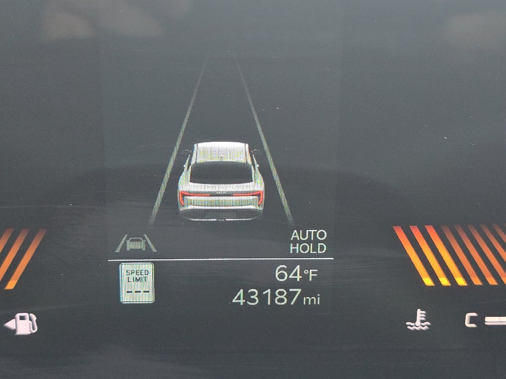 Used 2025 Kia K4 FWD image 21