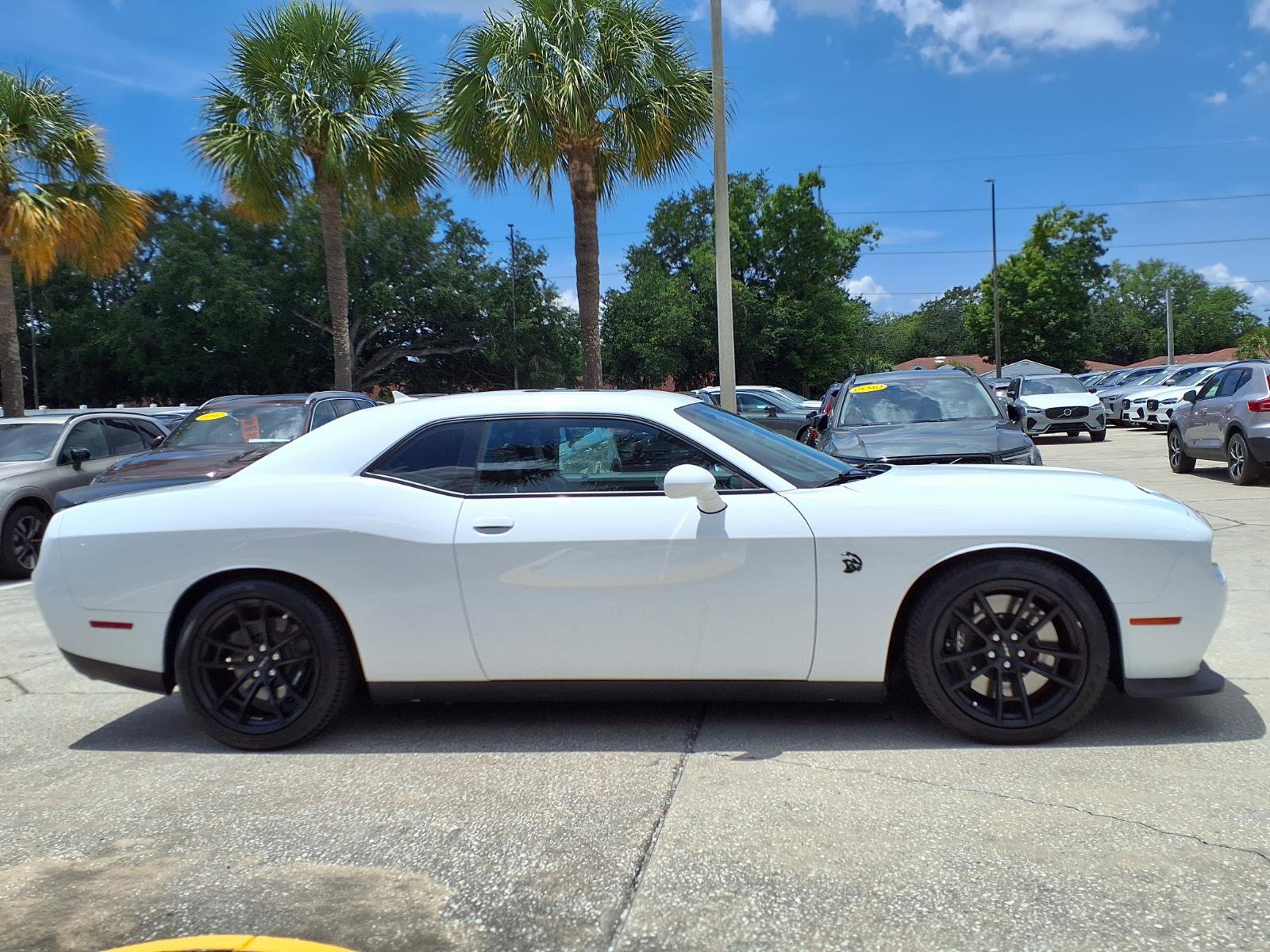 Used 2023 Dodge Challenger SRT Hellcat RWD image 8
