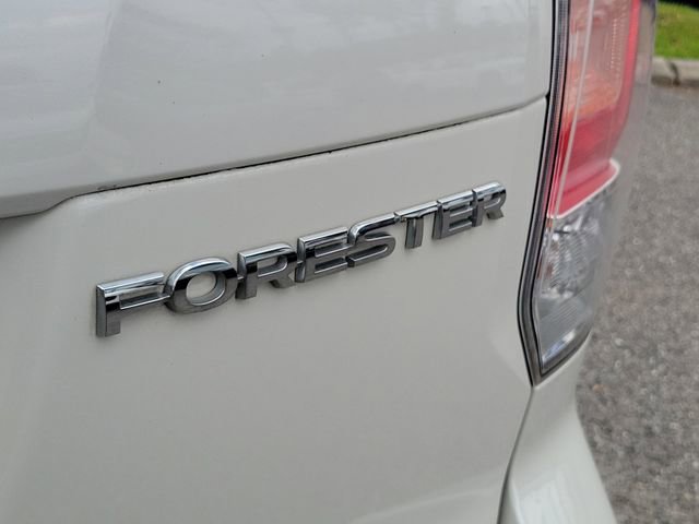 Used 2018 Subaru Forester 2.5i w/ Alloy Wheel Package AWD/4WD image 8