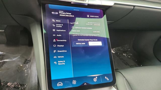 Used 2024 Lucid Air Pure RWD image 48