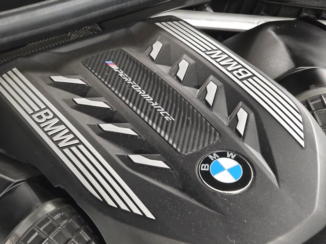 Used 2022 BMW X5 M50i w/ Executive Package AWD/4WD image 54