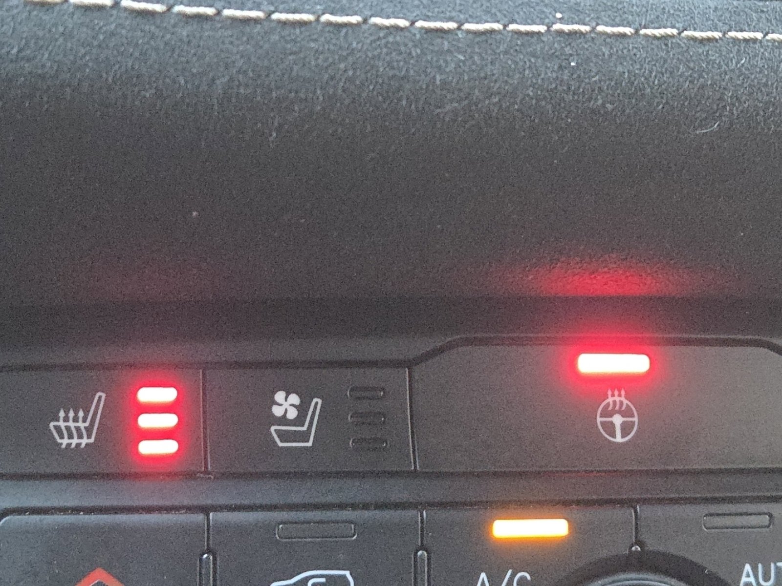 Used 2021 Dodge Durango SRT w/ Premium Interior Group image 9