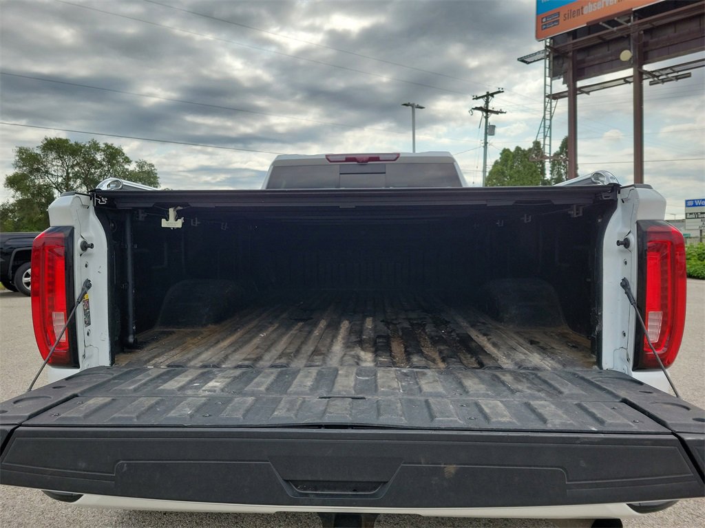 Used 2022 GMC Sierra 3500 Denali w/ Denali Ultimate Package image 8