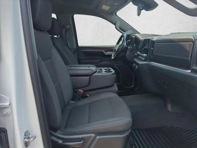 Used 2022 Chevrolet Silverado 1500 LT AWD/4WD image 20