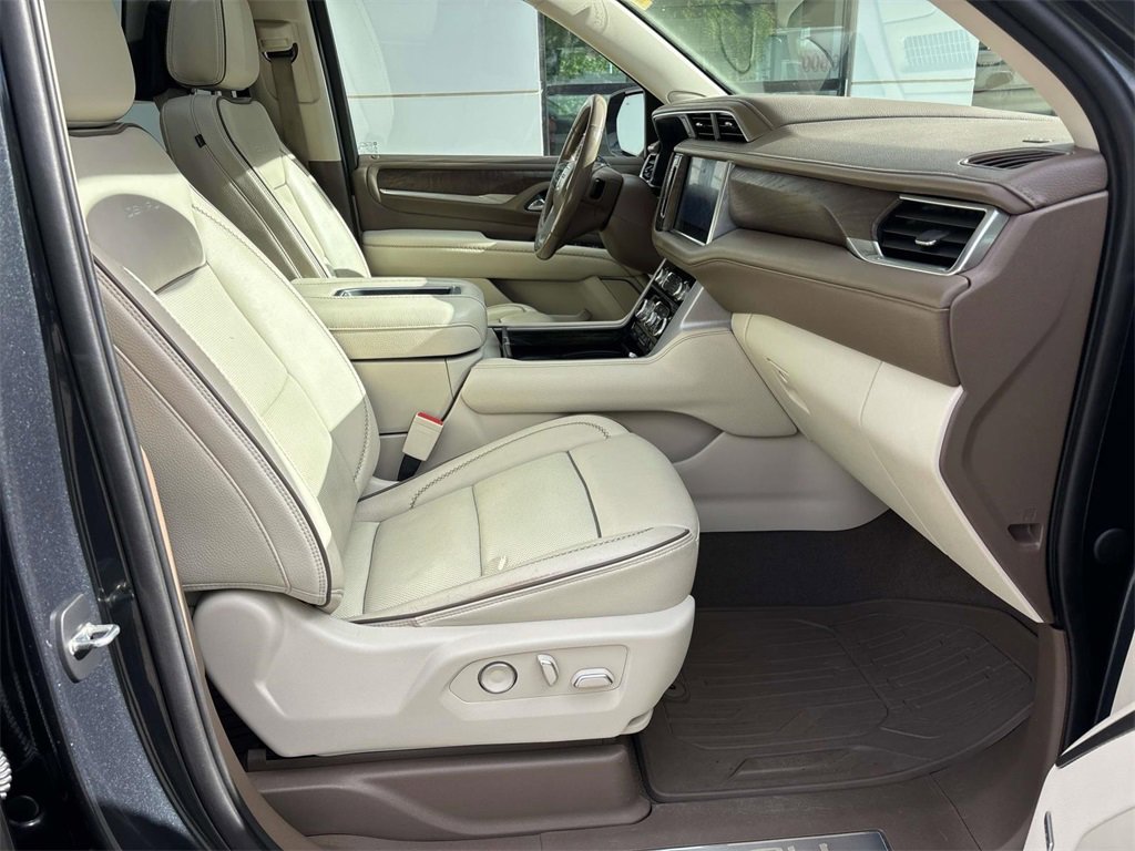 Used 2021 GMC Yukon Denali w/ Denali Ultimate Package image 20