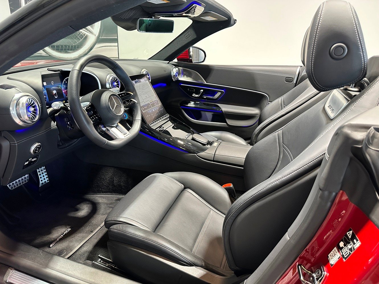 Certified 2024 Mercedes-Benz SL 43 AMG image 10
