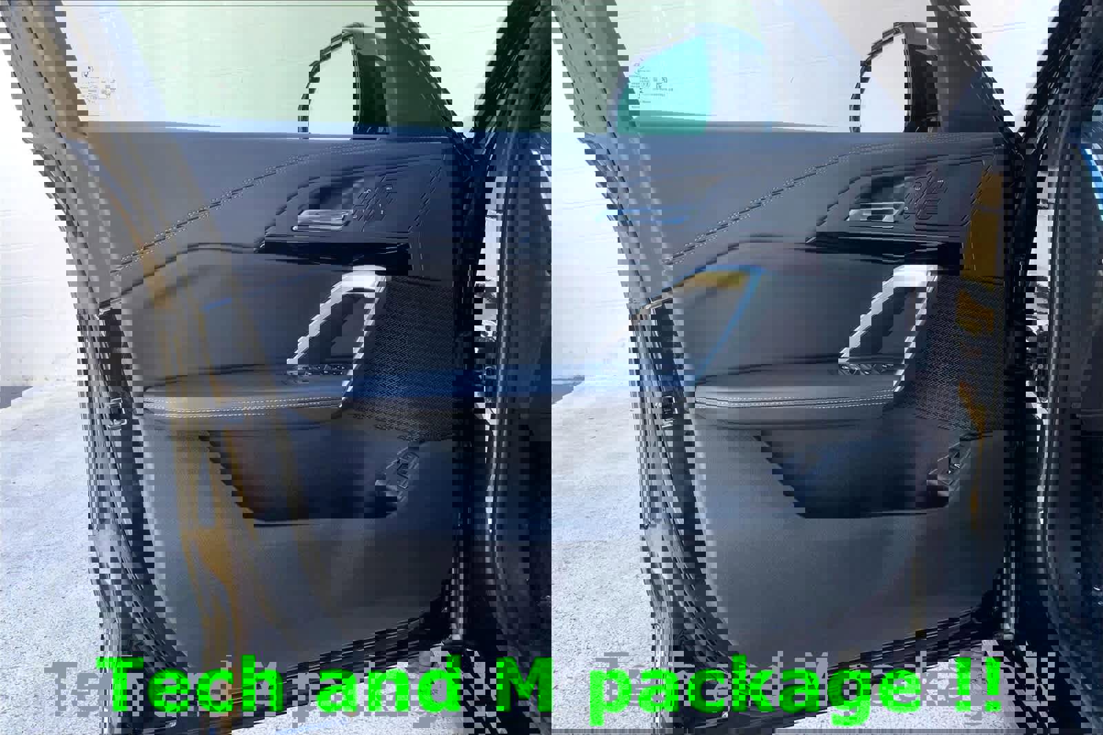 Used 2025 BMW X1 xDrive28i w/ Technology Package image 28