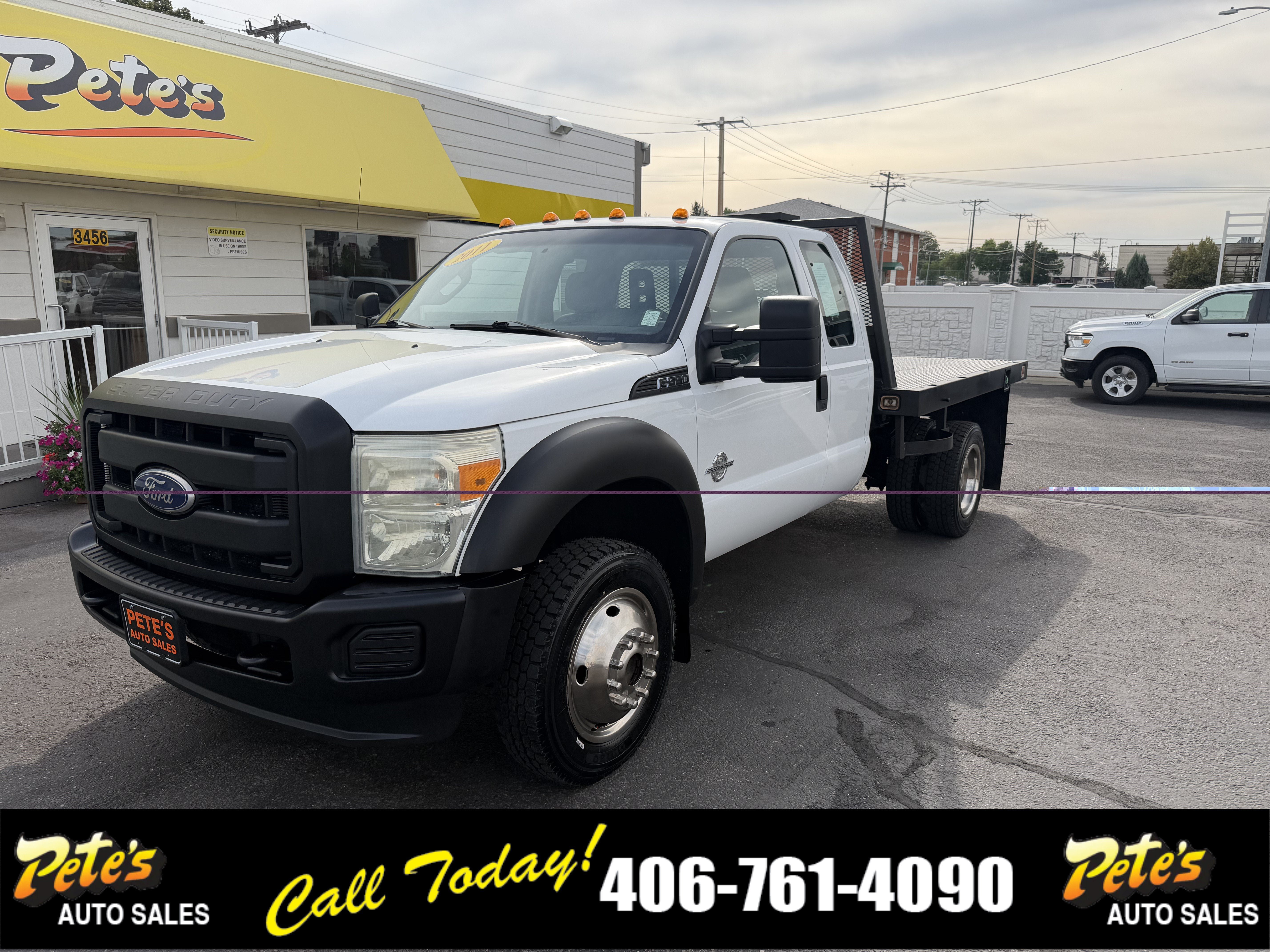 Used 2011 Ford F550 4x4 SuperCab Super Duty w/ Payload Upgrade Pkg image 8