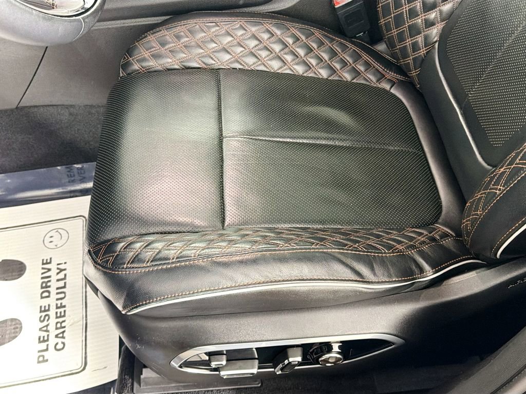 Used 2021 Jeep Grand Cherokee L Summit w/ Luxury Tech Group V image 21