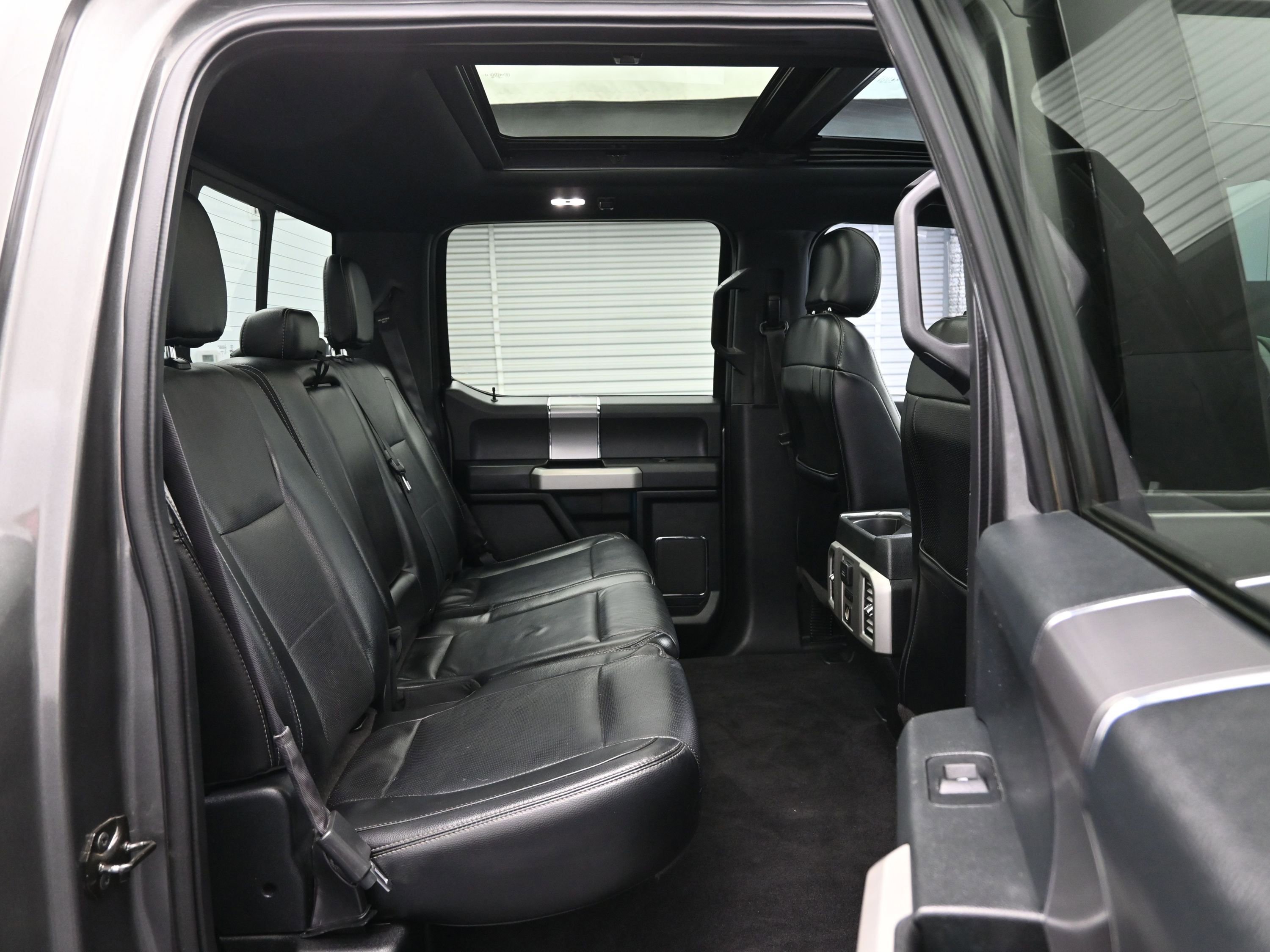 Used 2016 Ford F150 Lariat w/ Equipment Group 502A Luxury image 17