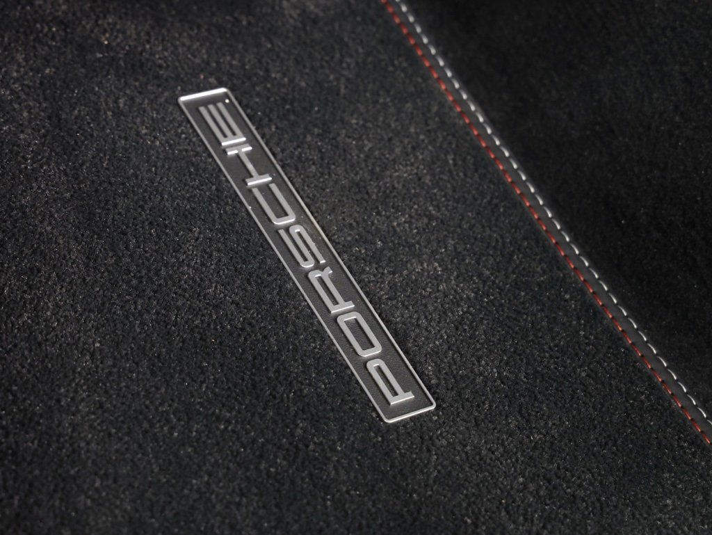 Used 2023 Porsche 911 Carrera GTS w/ Premium Package image 51