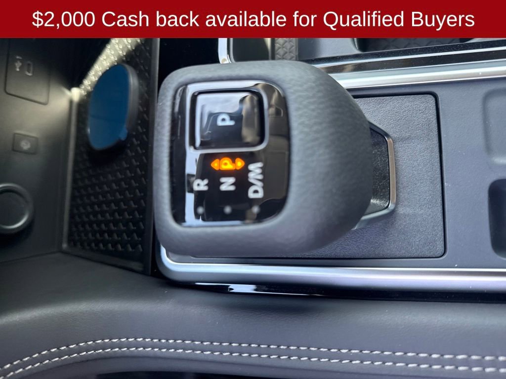 New 2026 Nissan Pathfinder Platinum image 25