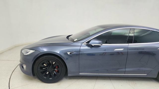 Used 2019 Tesla Model S 100D image 4
