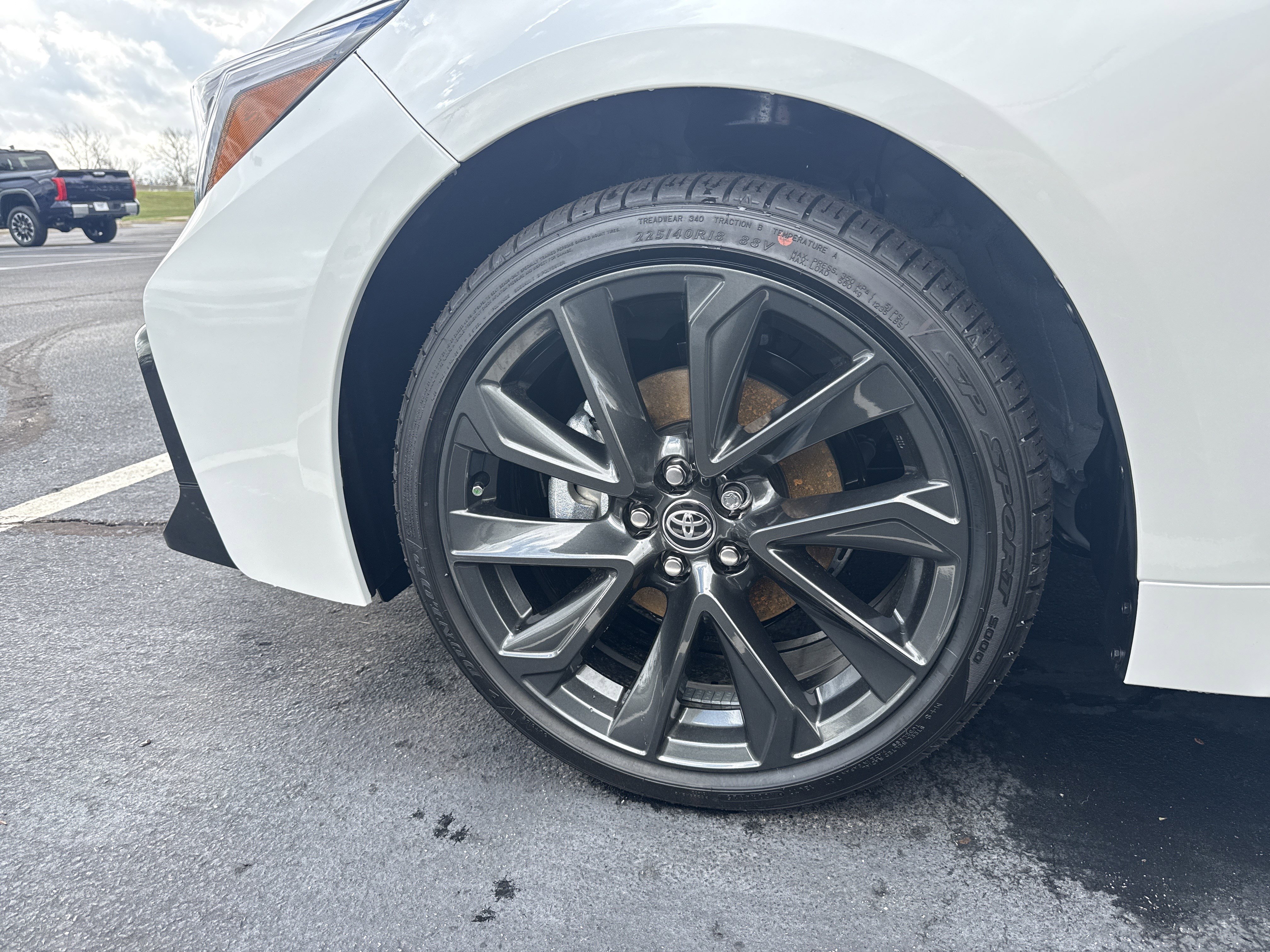 Used 2026 Toyota Corolla SE w/ SE Package FWD image 30