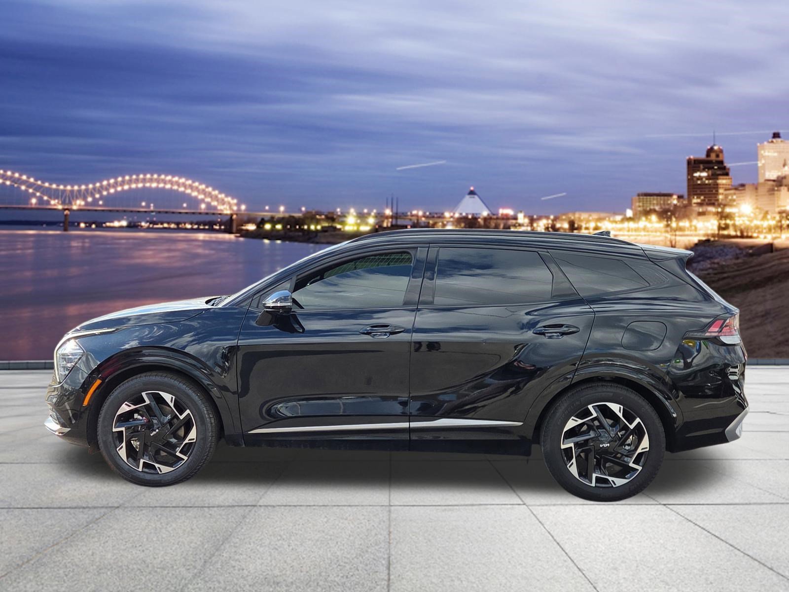 Used 2024 Kia Sportage SX image 2