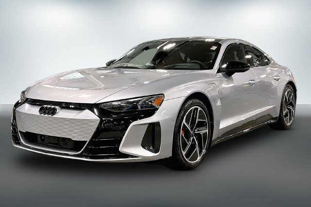 Used 2024 Audi RS e-tron GT w/ Carbon Performance Package AWD/4WD image 2