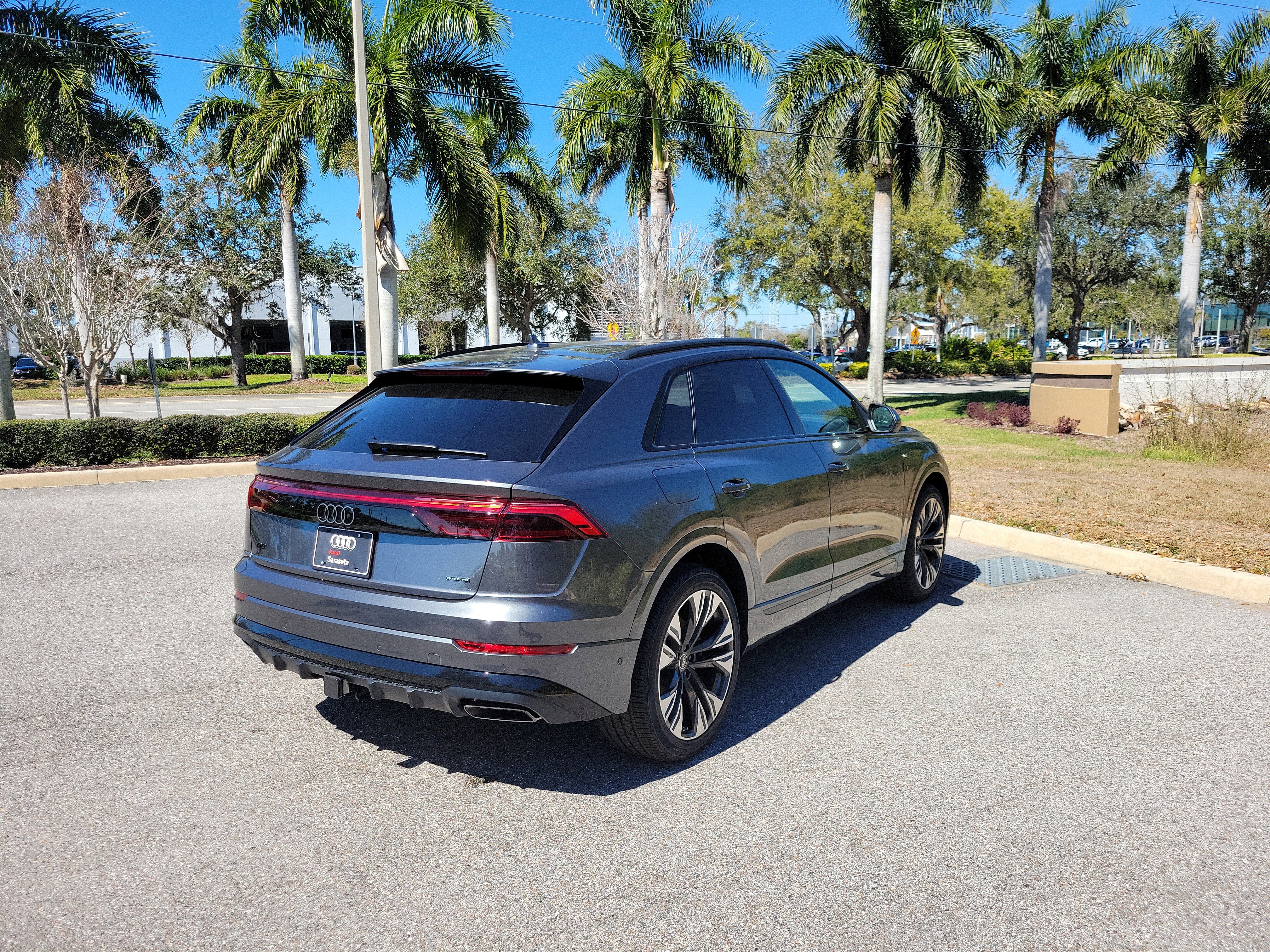 New 2026 Audi Q8 Premium Plus AWD/4WD image 4