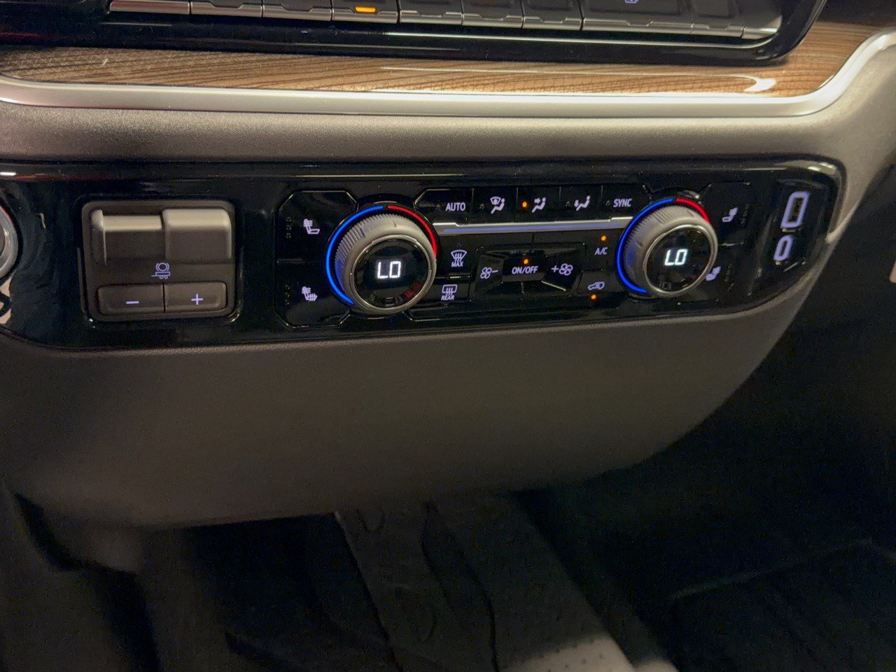 New 2026 Chevrolet Silverado 1500 RST w/ RST Select Package RWD image 22