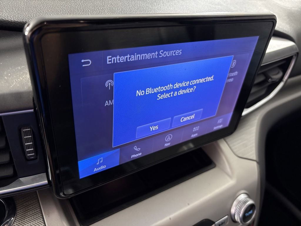 Used 2021 Ford Explorer XLT w/ Equipment Group 202A RWD image 41