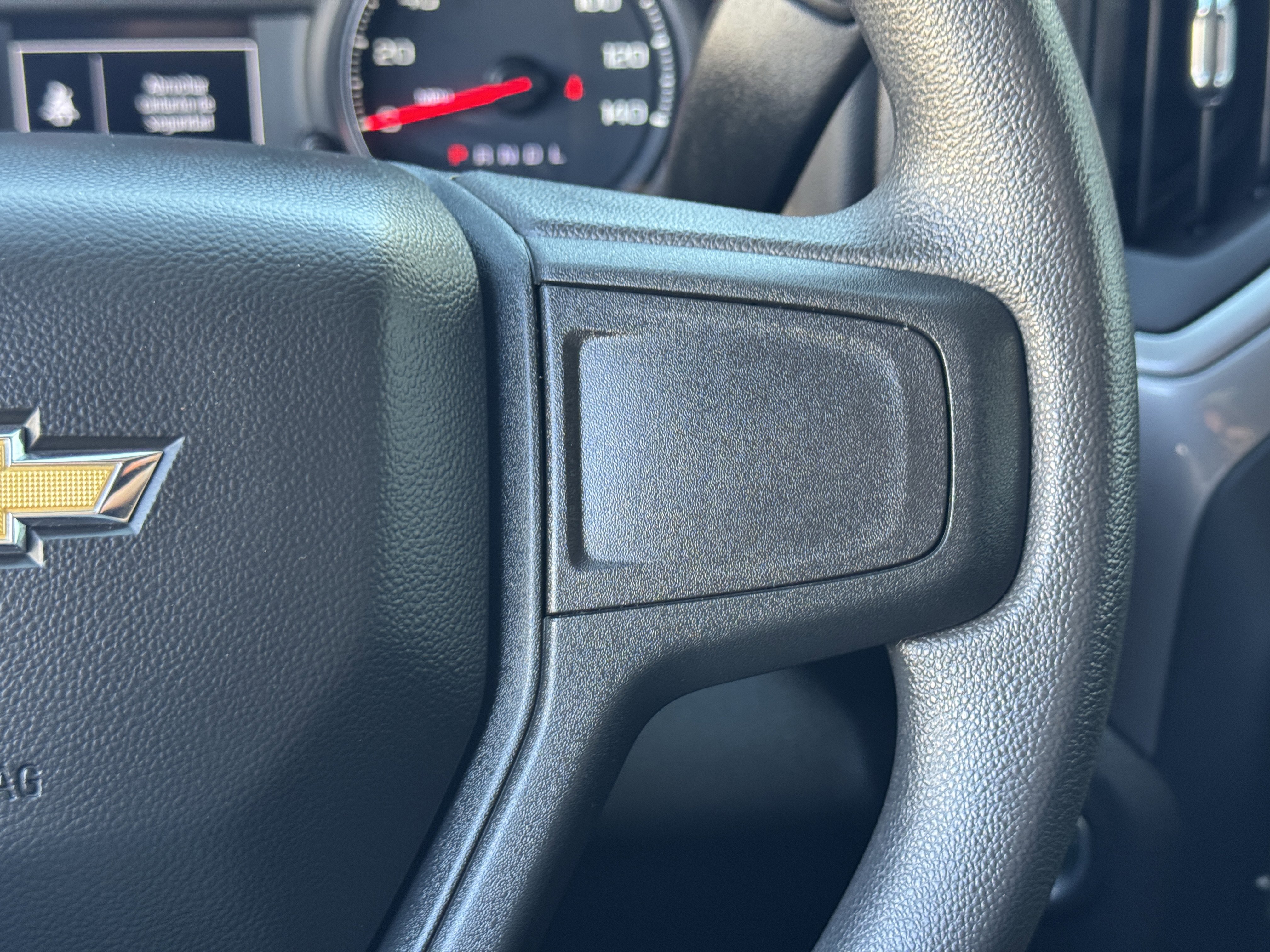 Used 2023 Chevrolet Silverado 1500 Custom image 33