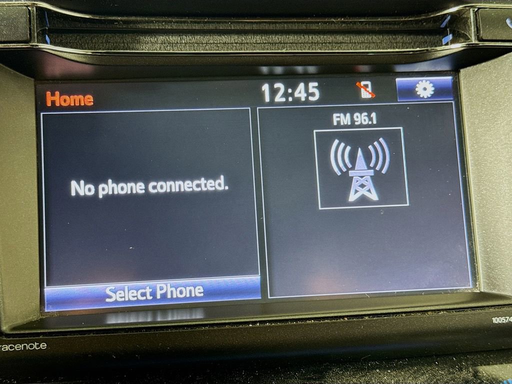 Used 2018 Toyota RAV4 SE w/ Power Extra Value Package FWD image 19