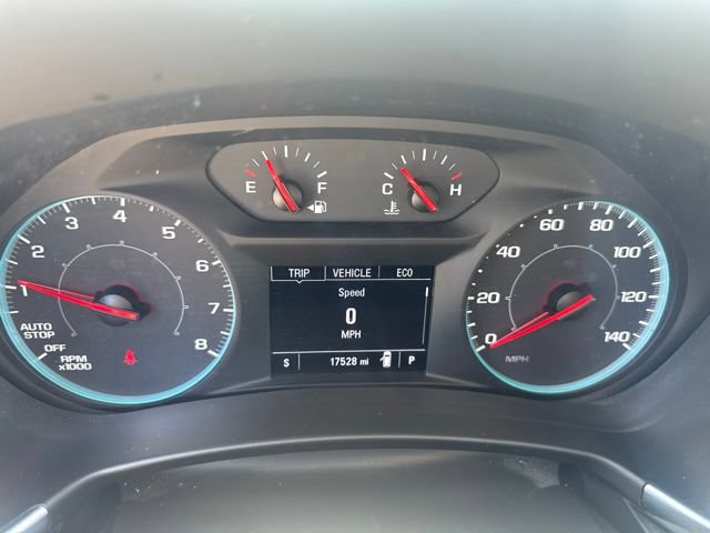 Used 2018 Chevrolet Equinox LT w/ Sun & Infotainment Package AWD/4WD image 4