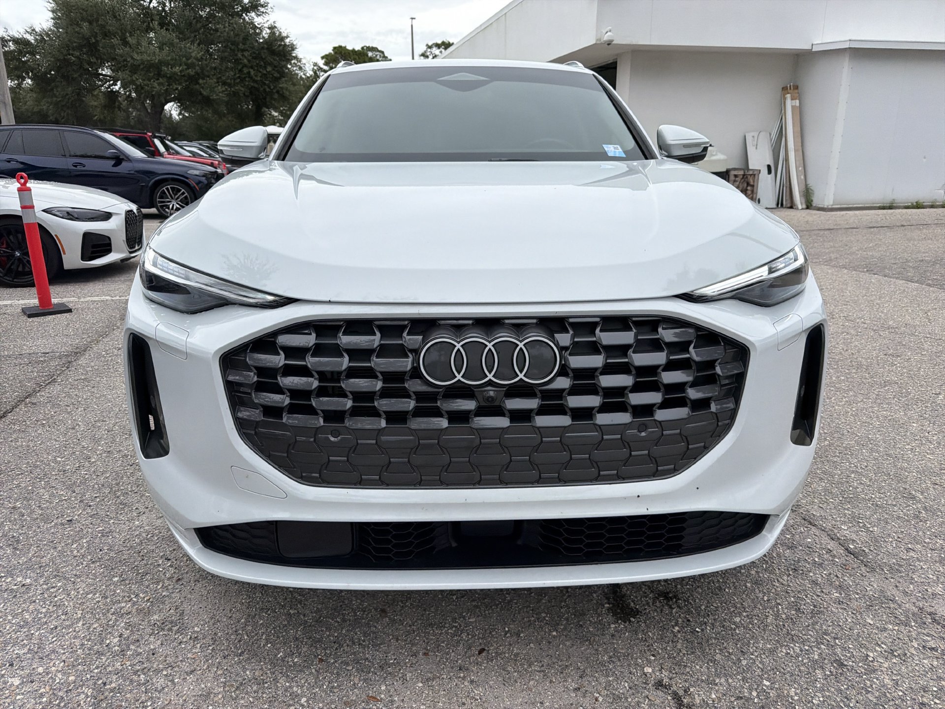 Used 2025 Audi Q5 Prestige AWD/4WD image 2