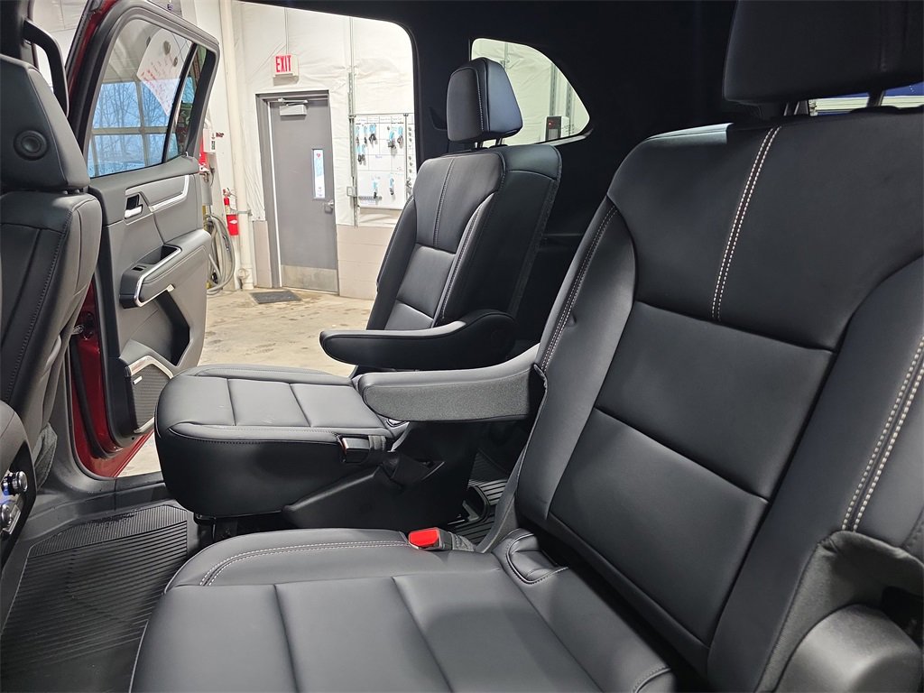 New 2026 GMC Acadia Elevation w/ Elevation Premium Package image 15