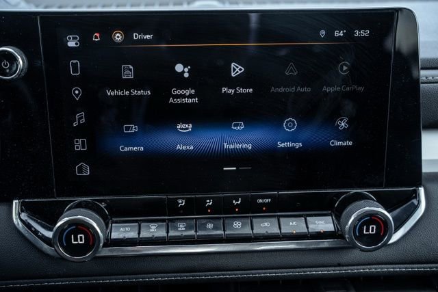 Used 2024 Chevrolet Colorado LT w/ LT Convenience Package image 19