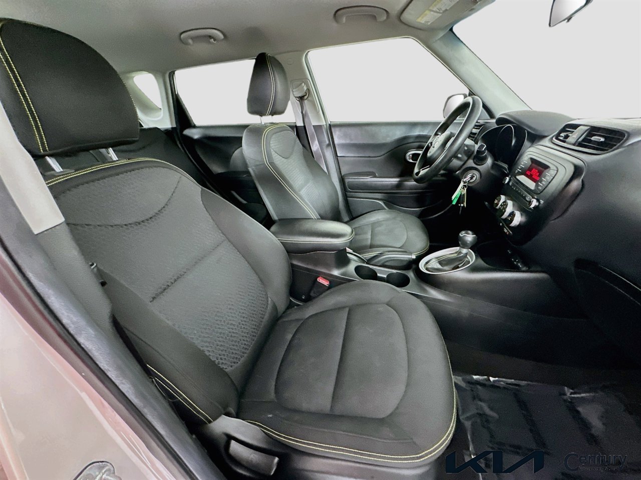 Used 2014 Kia Soul + image 24