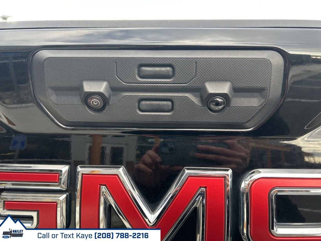 Used 2023 GMC Sierra 3500 Denali w/ Denali Ultimate Package image 12