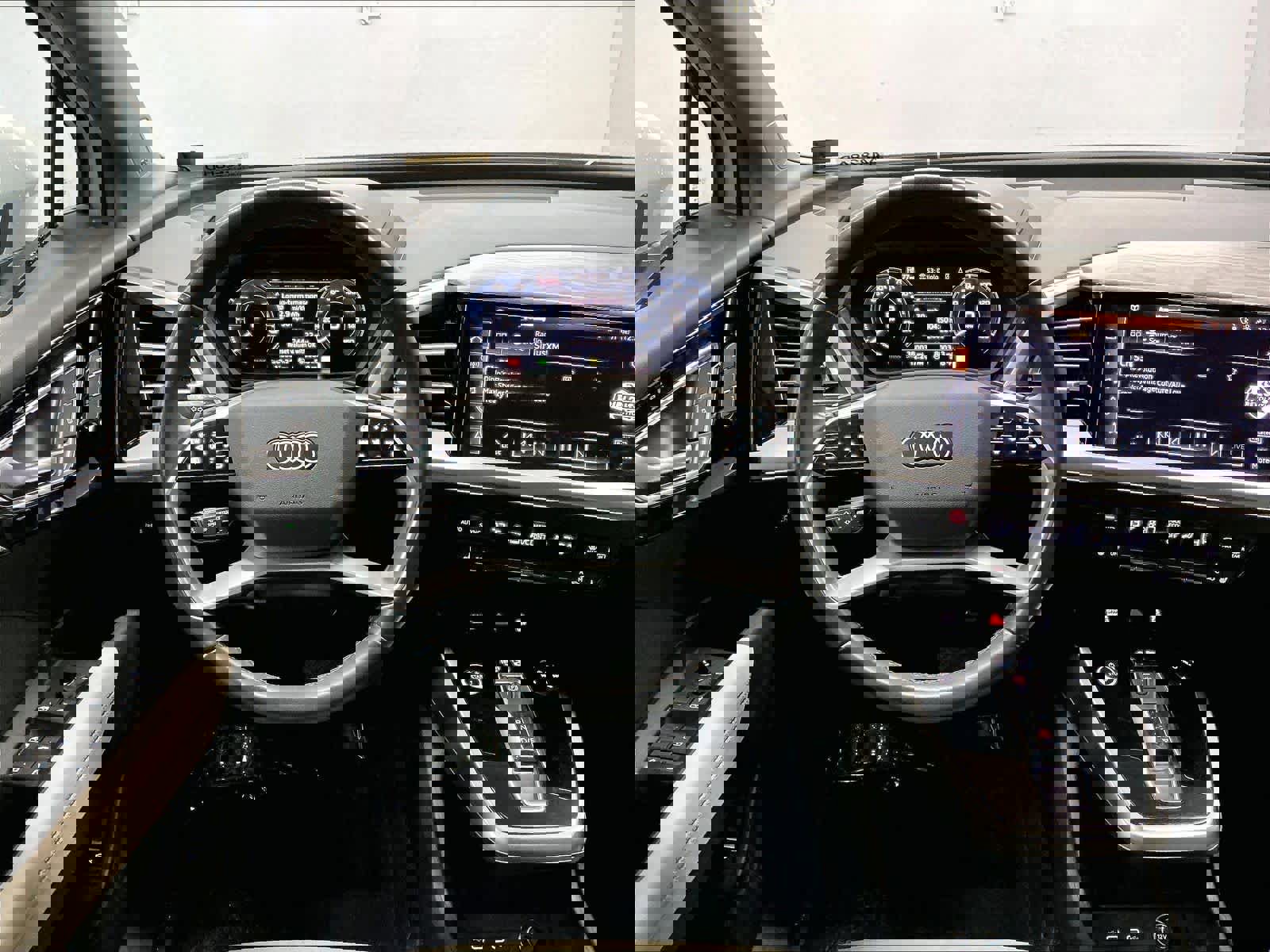 Certified 2023 Audi Q4 e-tron Premium Plus w/ Premium Plus image 7