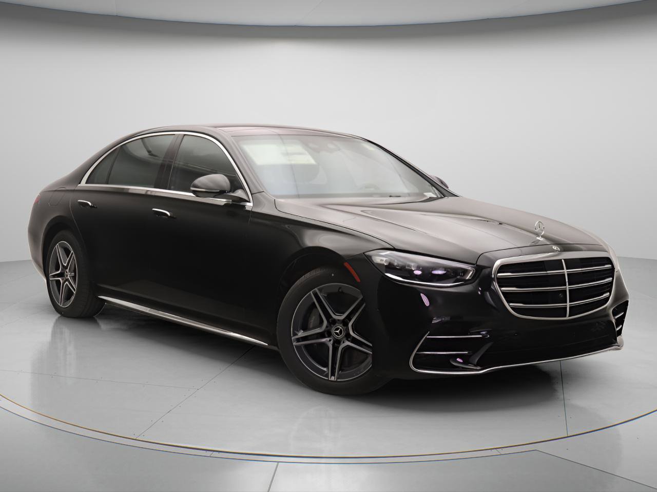 New 2026 Mercedes-Benz S 580 4MATIC Sedan image 1