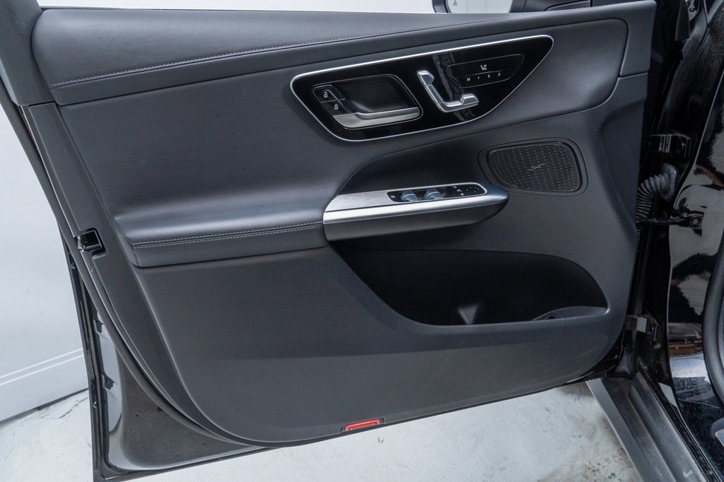 Used 2023 Mercedes-Benz GLC 300 4MATIC image 21