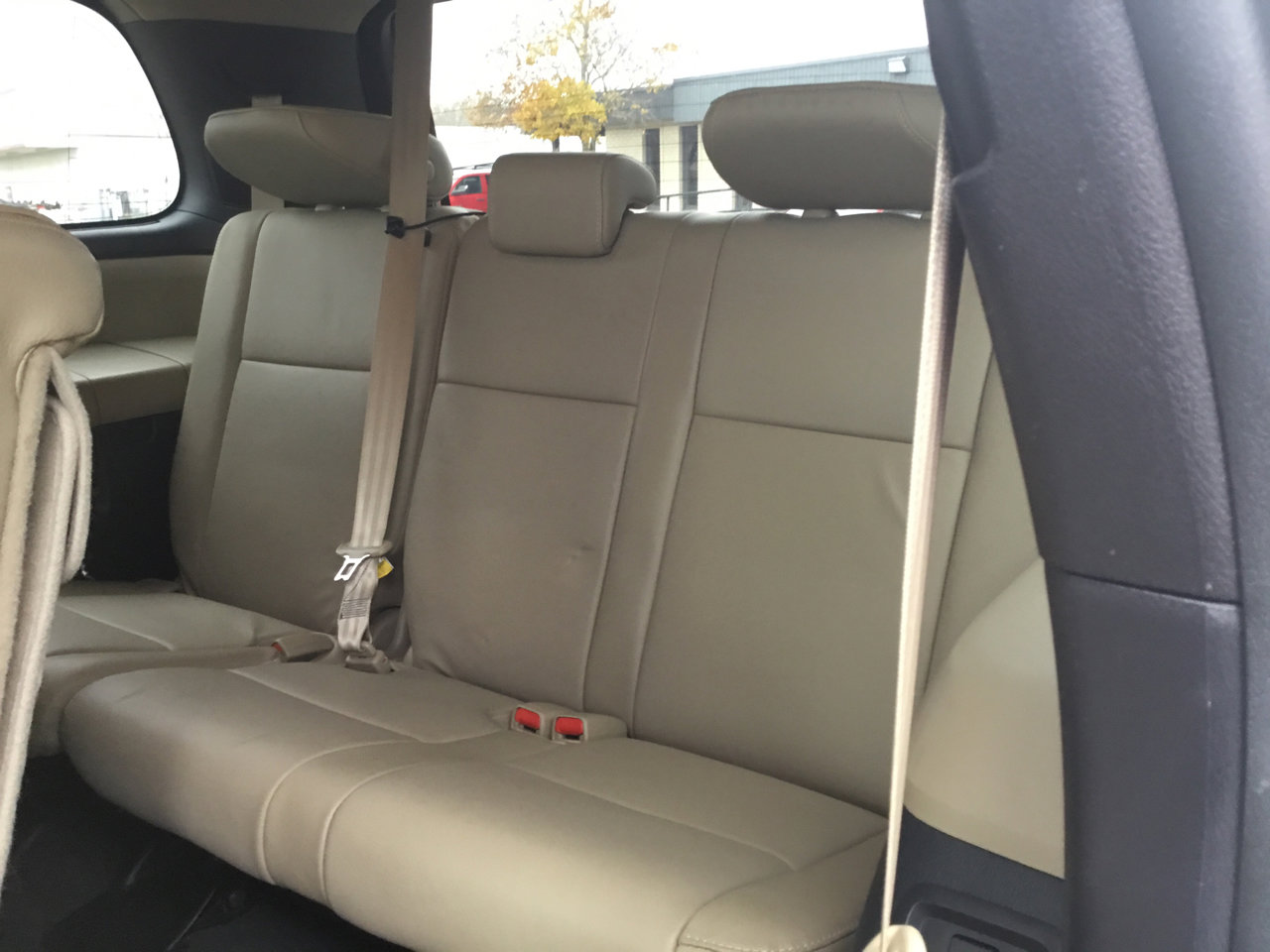 Used 2019 Toyota Sequoia Limited w/ Safety & Convenience Package image 24