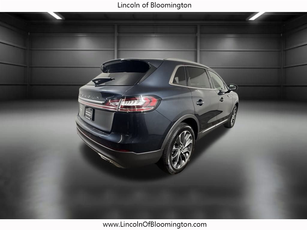 Certified 2023 Lincoln Nautilus Reserve w/ Luxury Package image 7