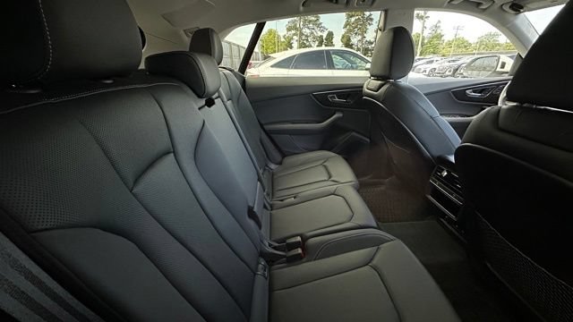 Used 2023 Audi Q8 Premium Plus w/ Premium Plus Package AWD/4WD image 6