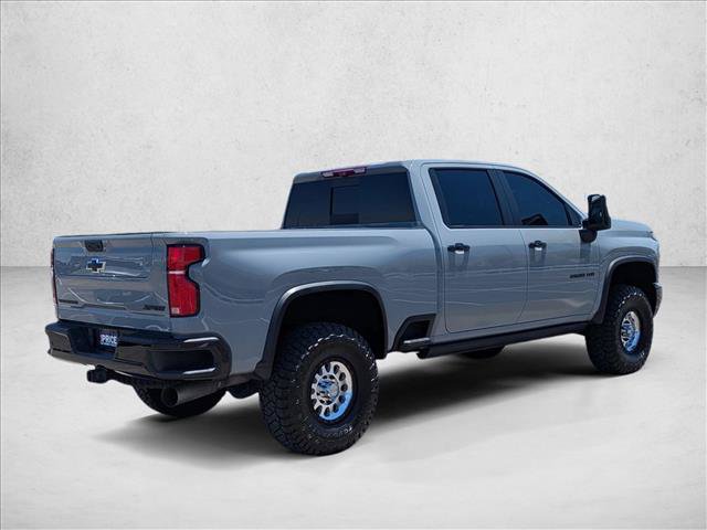 Used 2025 Chevrolet Silverado 2500 ZR2 w/ Technology Package AWD/4WD image 5