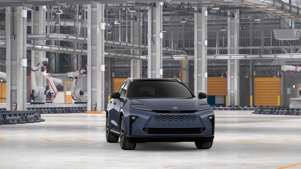 New 2026 Toyota Crown Signia AWD/4WD image 18