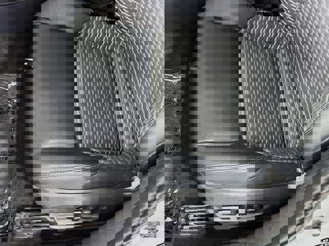 Used 2022 Toyota Corolla XSE FWD image 21