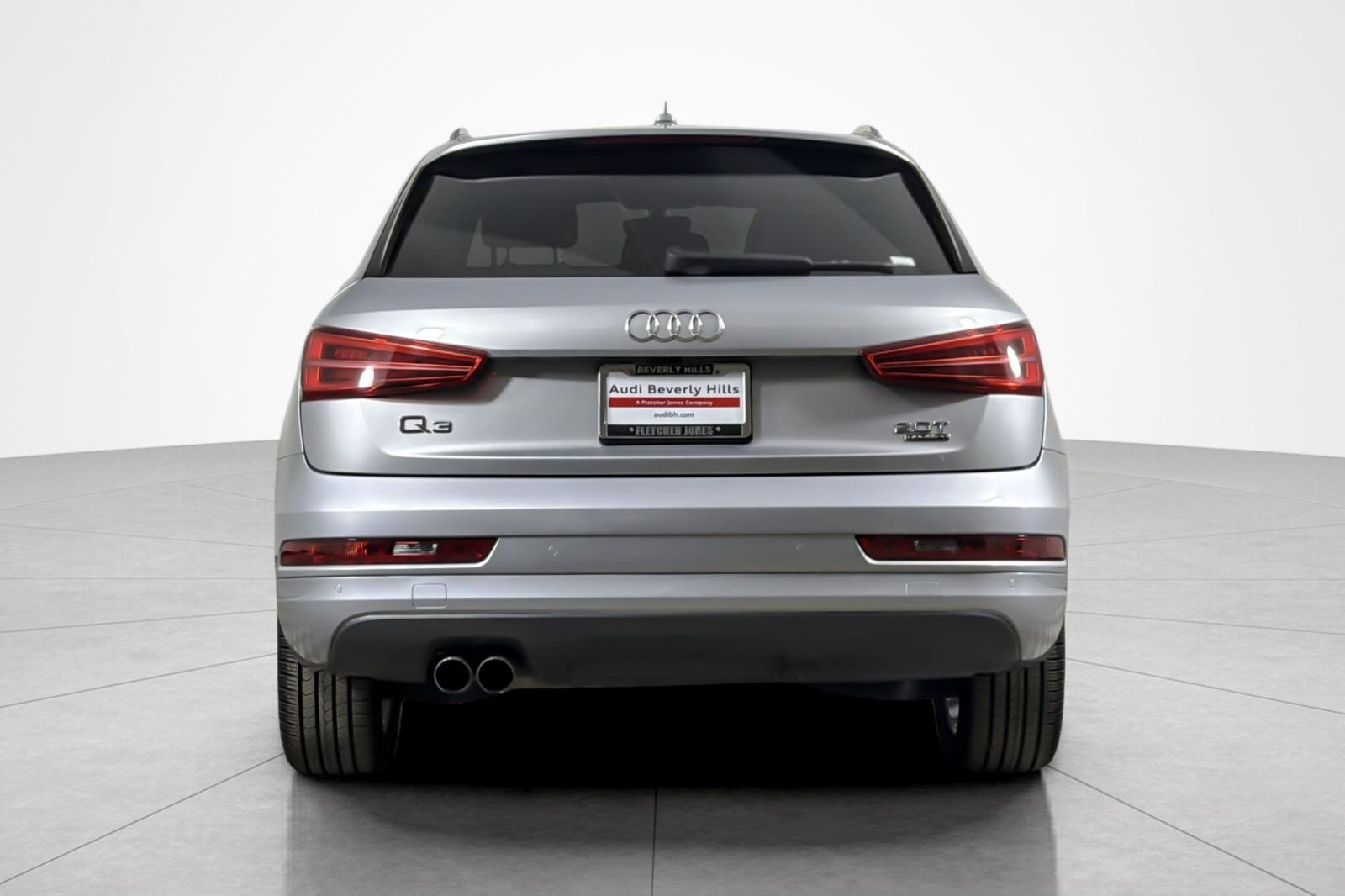 Used 2016 Audi Q3 2.0T Premium Plus w/ Technology Package AWD/4WD image 4
