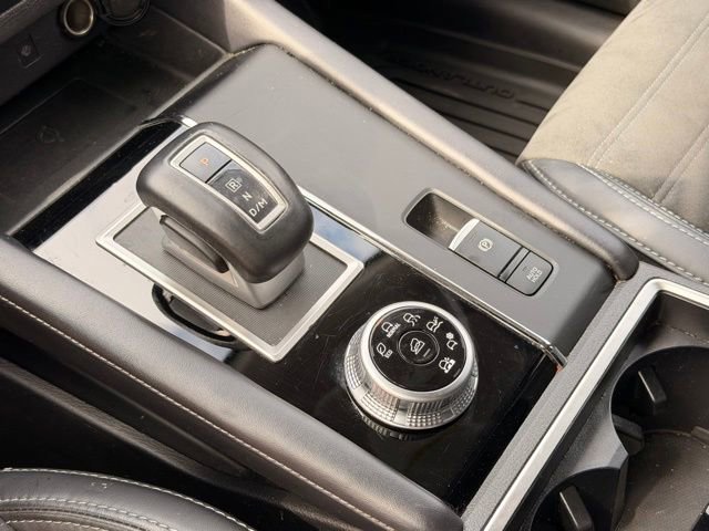 Used 2024 Mitsubishi Outlander SE AWD/4WD image 29