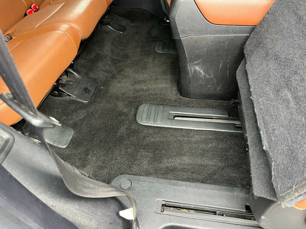 Used 2013 Toyota Sequoia Platinum AWD/4WD image 44