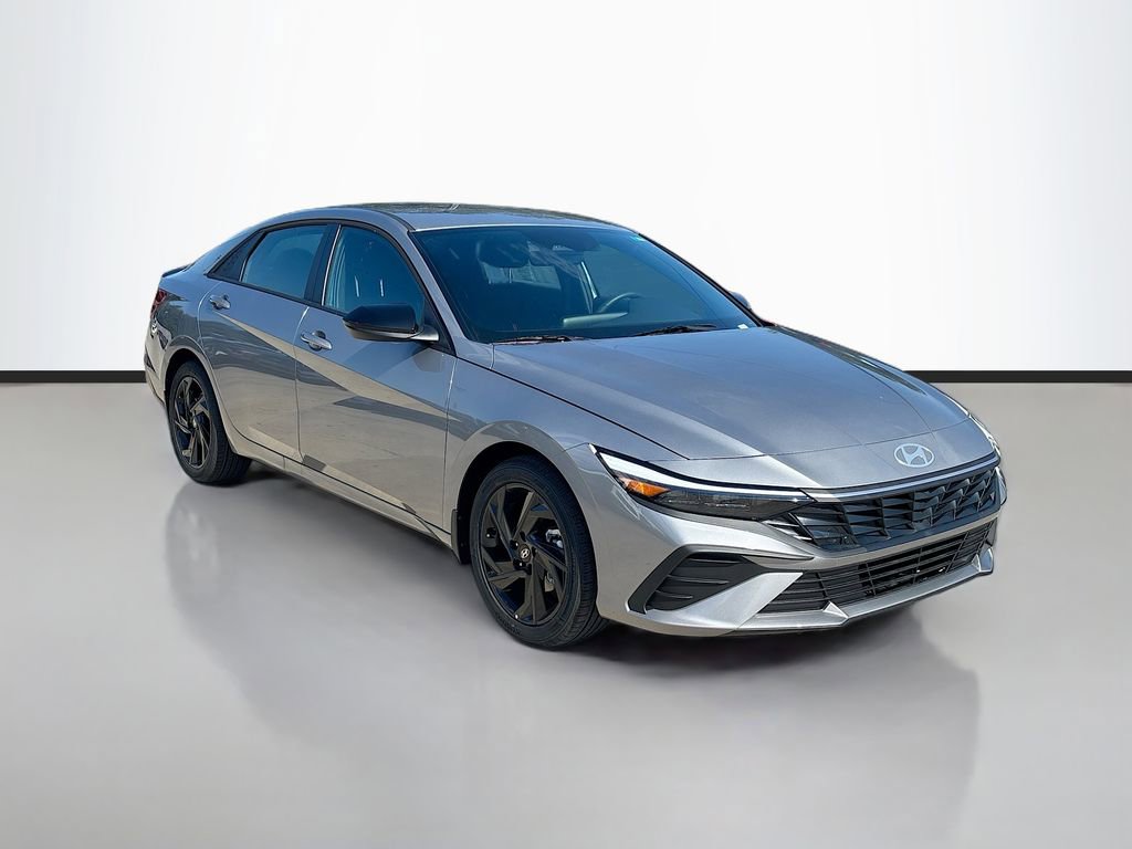 New 2026 Hyundai Elantra Sport image 3