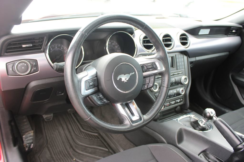 Used 2017 Ford Mustang GT image 23